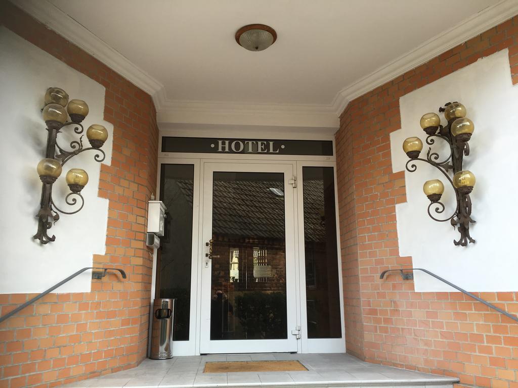 Spreezeit Hotel Luebbenau Ngoại thất bức ảnh