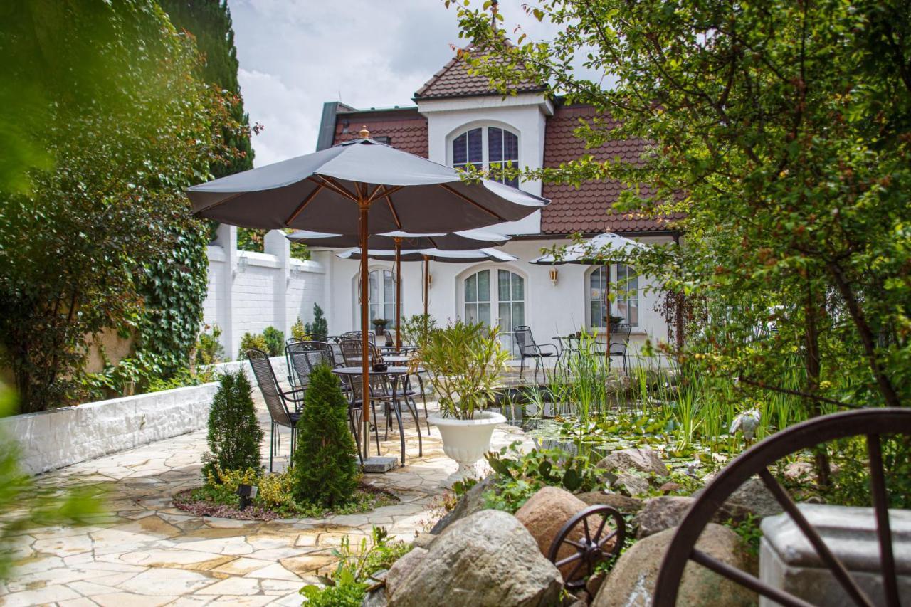 Spreezeit Hotel Luebbenau Ngoại thất bức ảnh